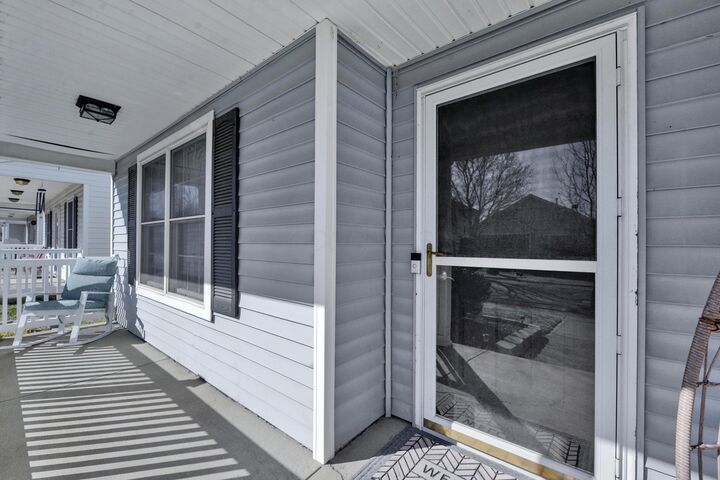 Property Photo:  6100 Federalist Drive  OH 43119 