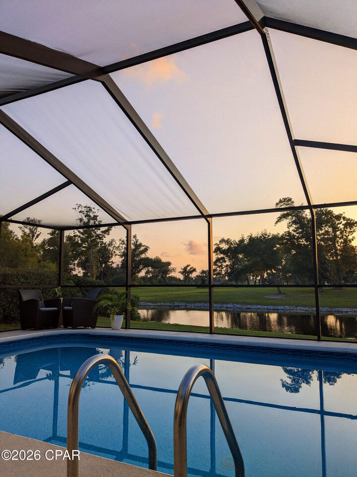 Property Photo:  2411 Country Club Drive  FL 32444 