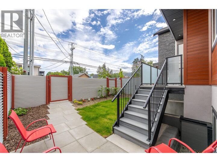 Property Photo: 490 Eckhardt Avenue 101 BC V2A 2B2