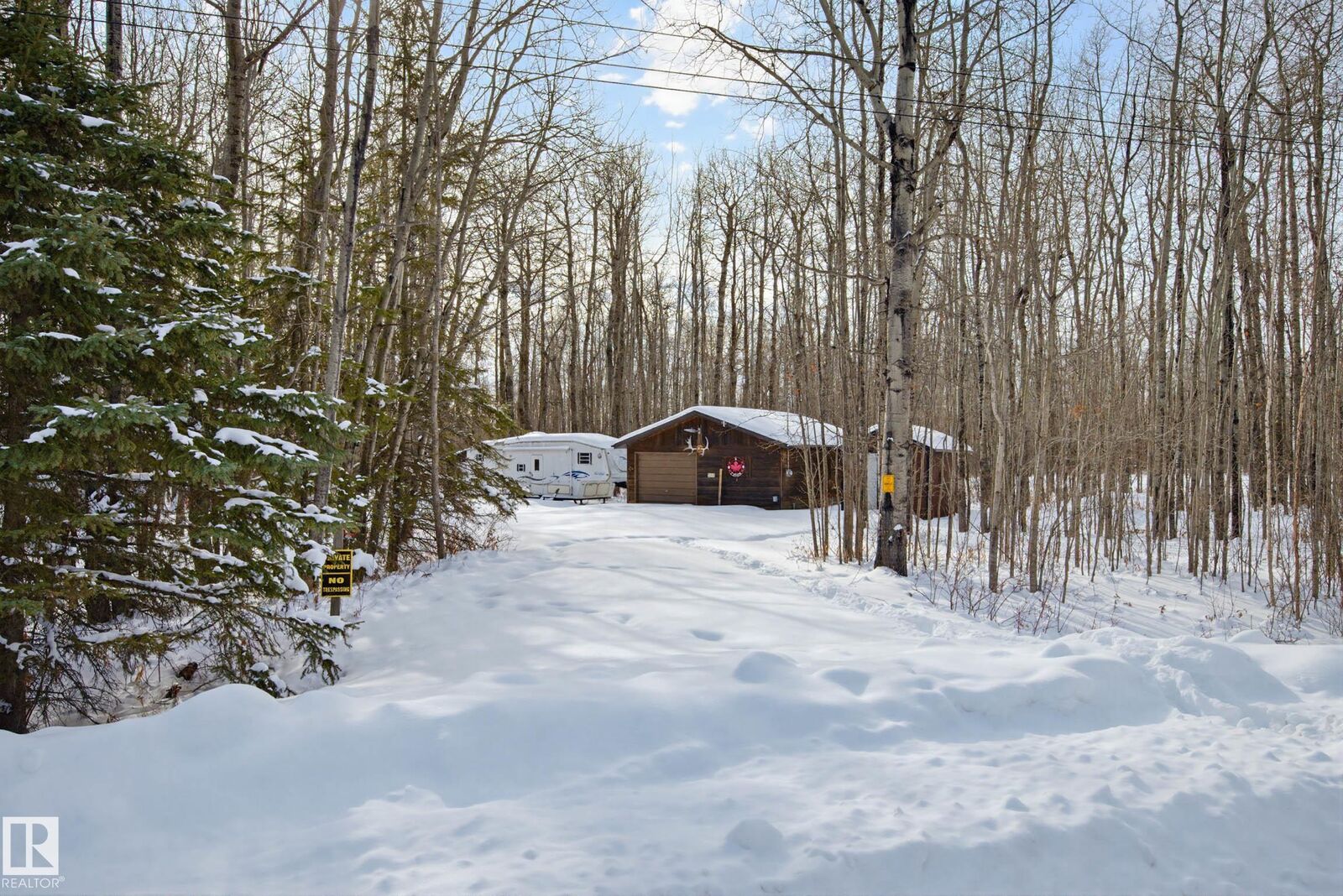 Property Photo:  53102 Rge Road 43 7  AB T0E 2K0 