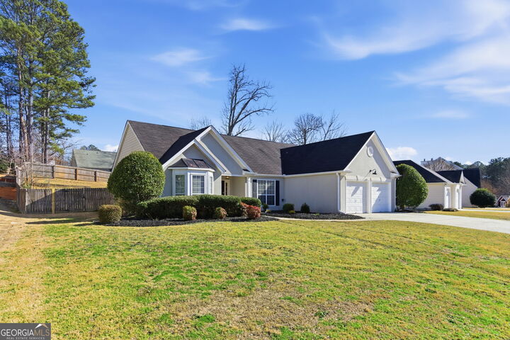 Property Photo:  2701 Conifer Green Way  GA 30019 