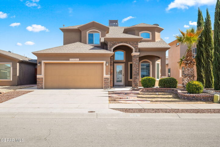 Property Photo:  3824 Loma Adriana  TX 79938 