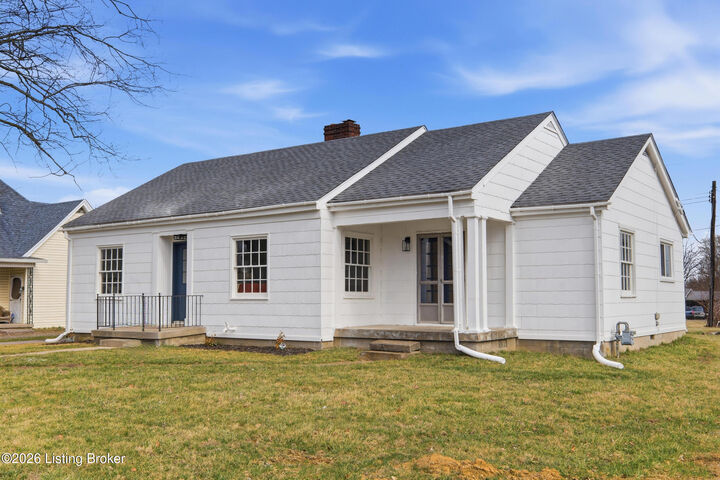 Property Photo:  2750 Hillspring Rd  KY 40057 