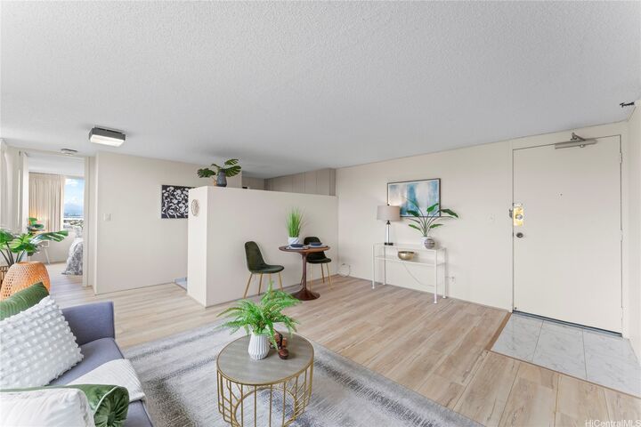 Property Photo:  1060 Kamehameha Highway 1706A  HI 96782 