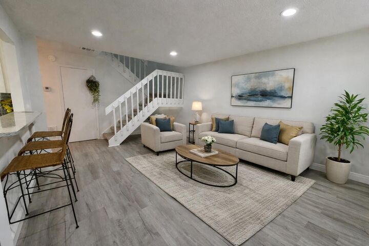 Property Photo: 4402 Ring Neck Road 19B FL 32808