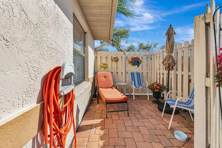 Property Photo:  2901 64th Street W 101  FL 34209 