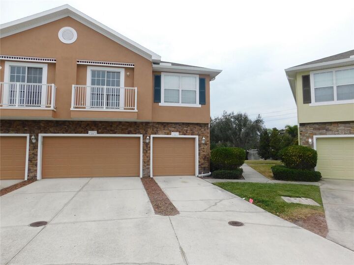 Property Photo:  5196 6th Way N  FL 33703 