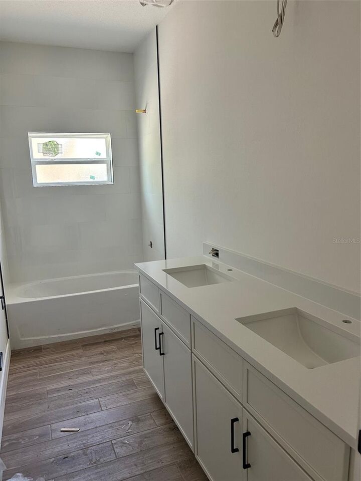 Property Photo:  330 Kimble Avenue  FL 32765 