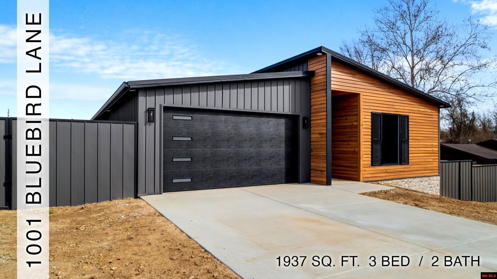 Property Photo:  1001 Bluebird Lane  AR 72653 