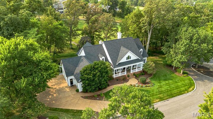 Property Photo:  6 Whitmoor Court  MO 63304 