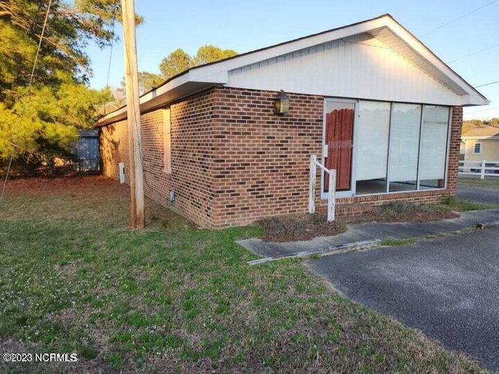 Property Photo: 2240 Benvenue Road NC 27804