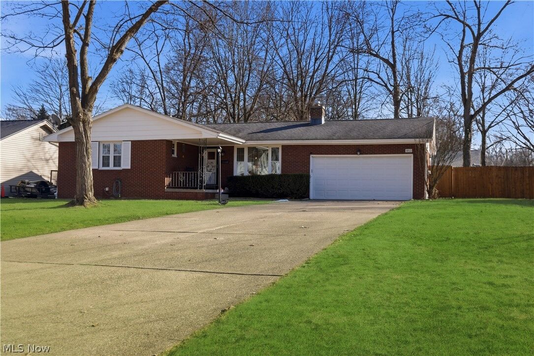Property Photo:  1853 Lancaster Drive  OH 44511 