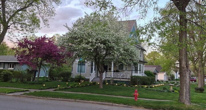 Property Photo: 312 7th Avenue S MN 55371