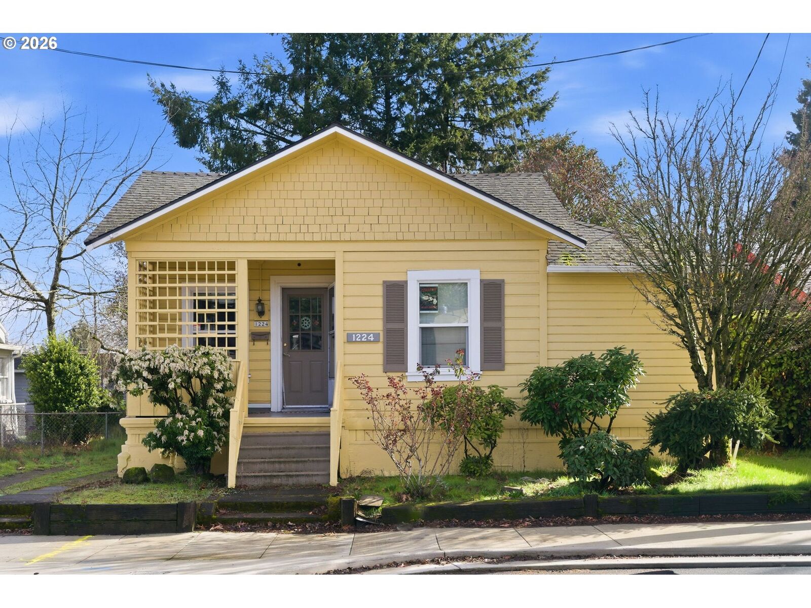Property Photo:  1224 NE 60th Ave  OR 97213 