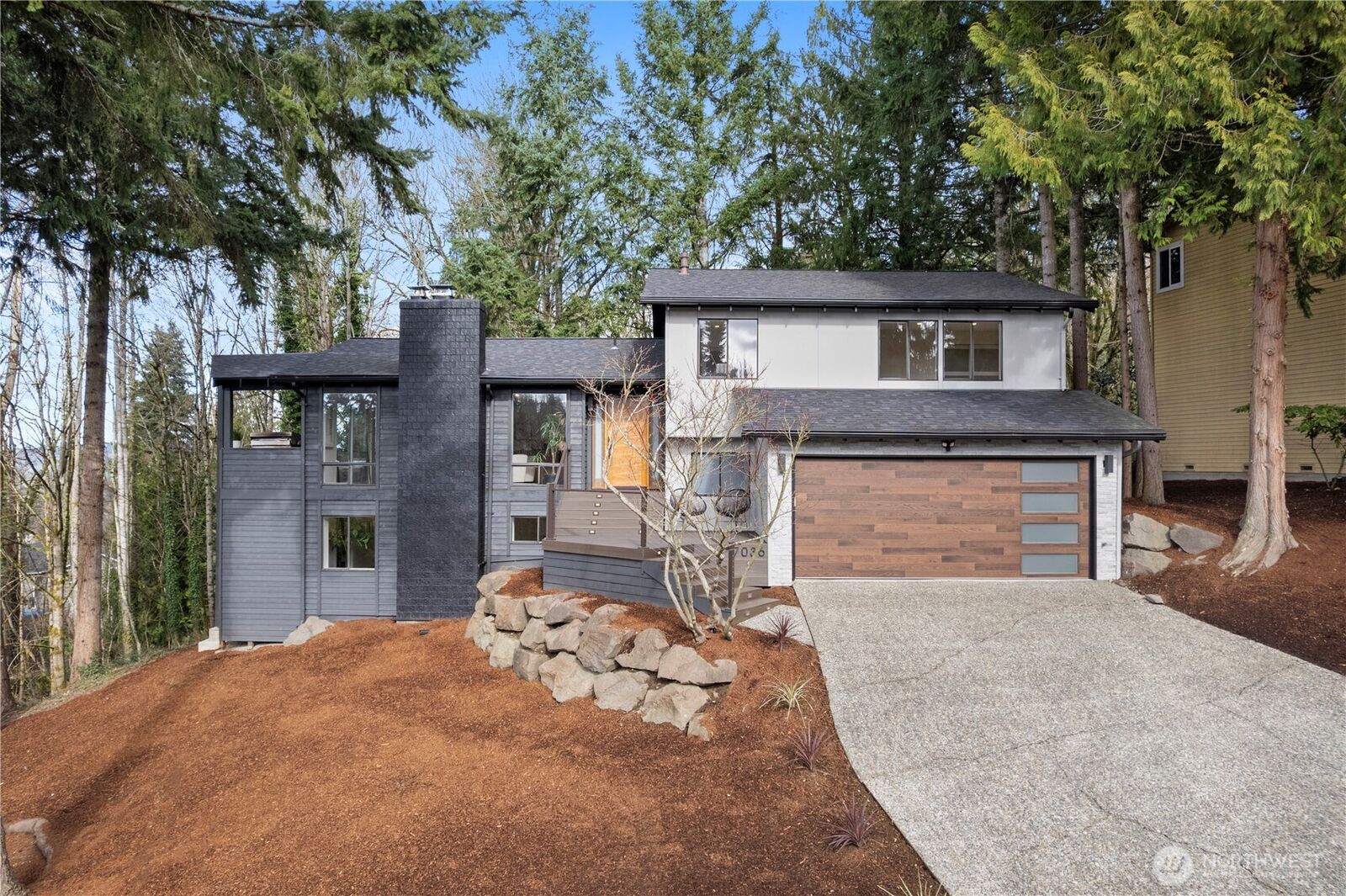 Property Photo: 7036 NE 161st Street WA 98028