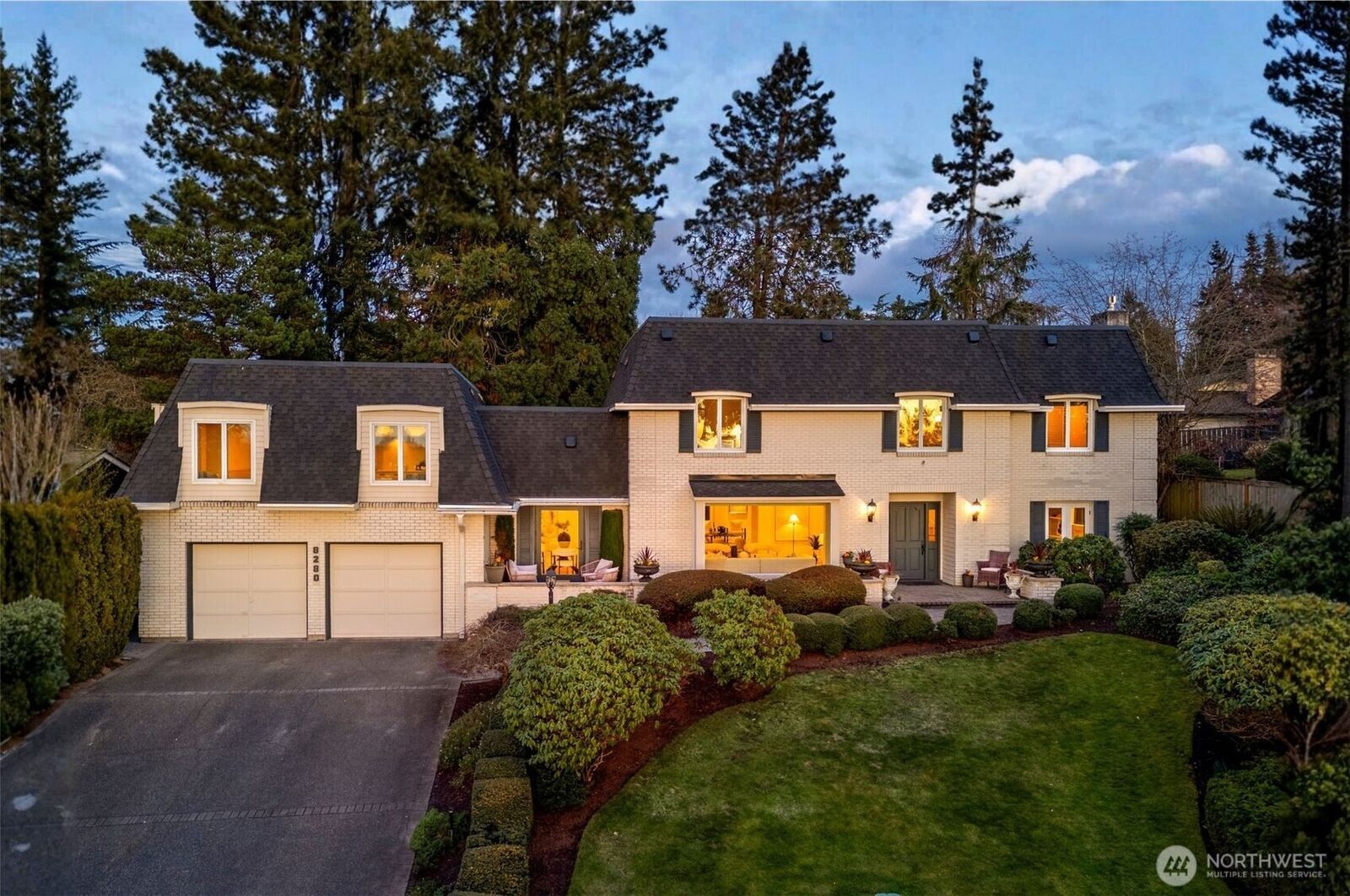 Property Photo:  8280 SE 61st Street  WA 98040 