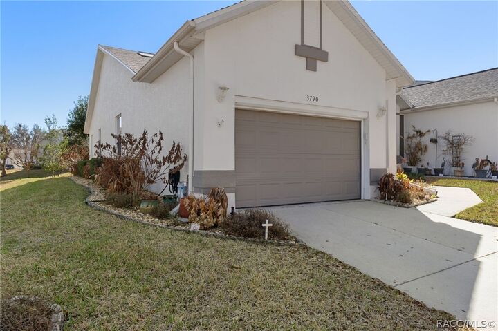 Property Photo: 3790 S Belgrave Drive FL 34452