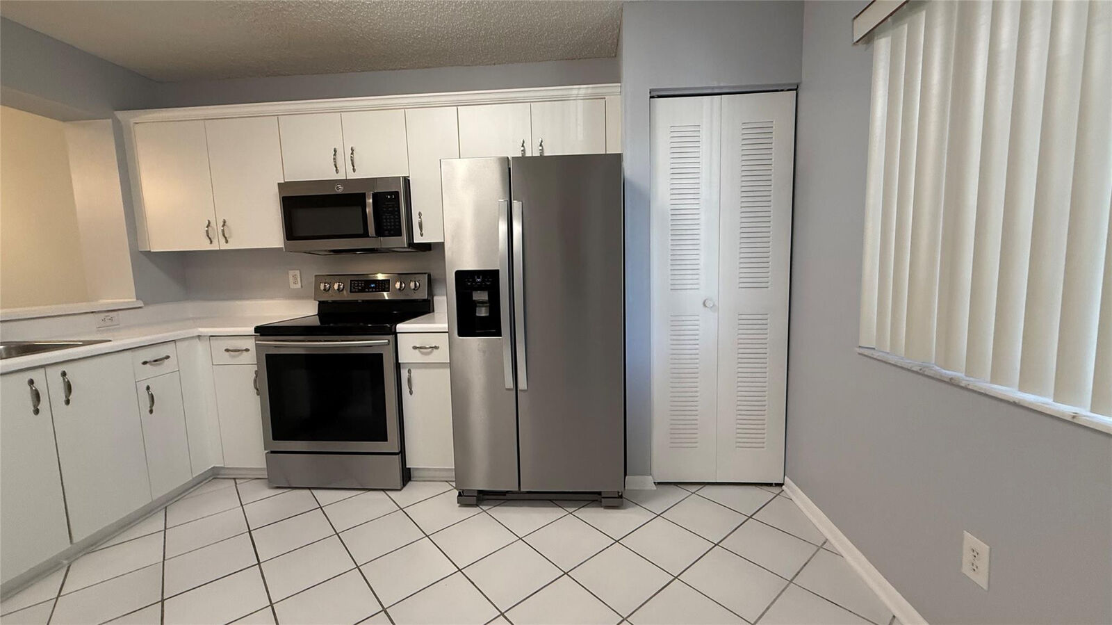 Property Photo: 9511 Weldon Circle G 207 FL 33321