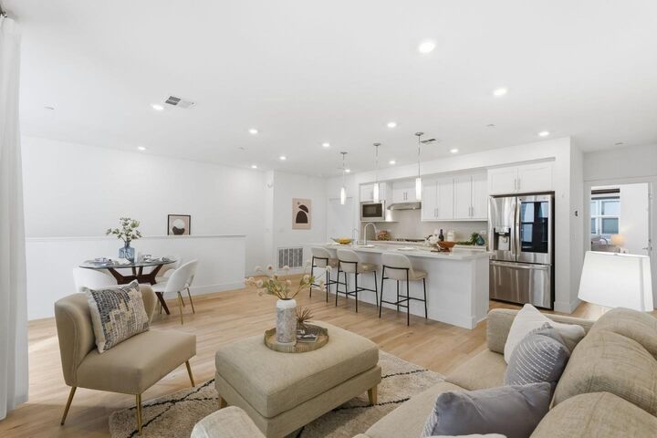 Property Photo:  2933 Lamory Place 111  CA 95051 