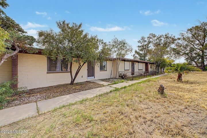 Property Photo:  4028 S Evergreen Avenue  AZ 85730 