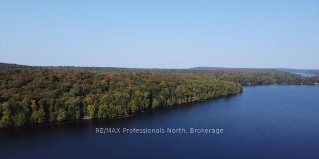 Property Photo: 1484-2 West Oxbow Lake Road ON P1H 2J6