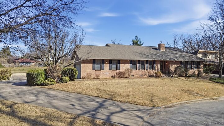 Property Photo:  2601 E 57th Street  OK 74105 