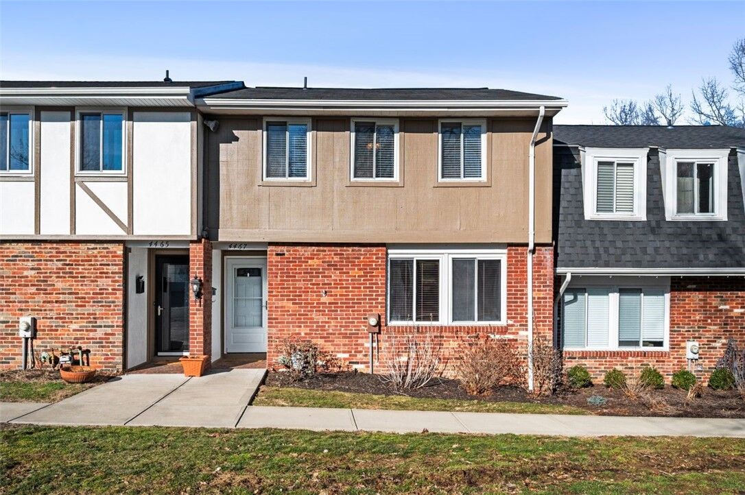 Property Photo:  4467 Laurel Oak Dr  PA 15101 