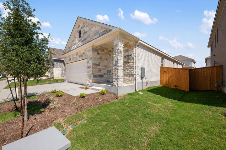 Property Photo:  125 Knockout Rose Drive  TX 78666 