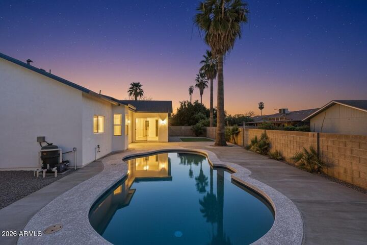 Property Photo: 2245 E Capri Circle AZ 85204