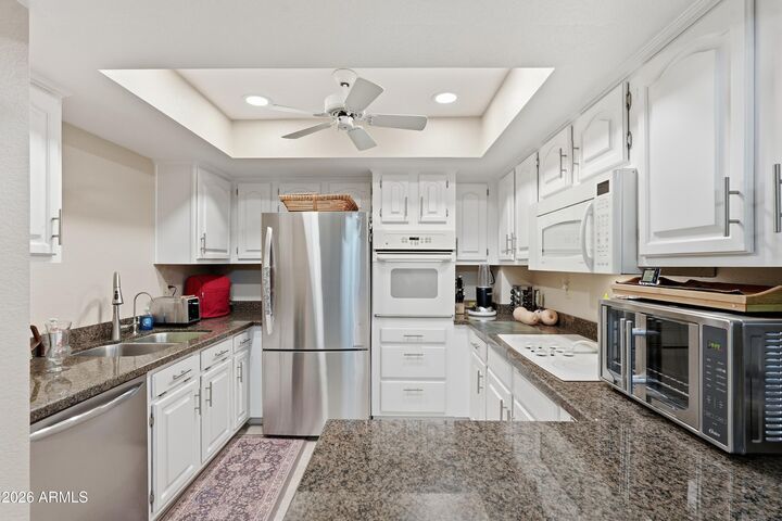 Property Photo: 17404 N 99th Avenue 333 AZ 85373