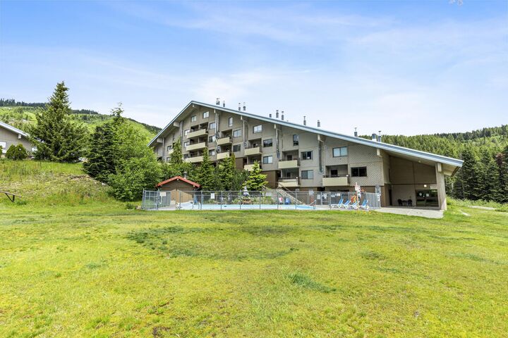 21000 Enzian Way 306B — photo 1