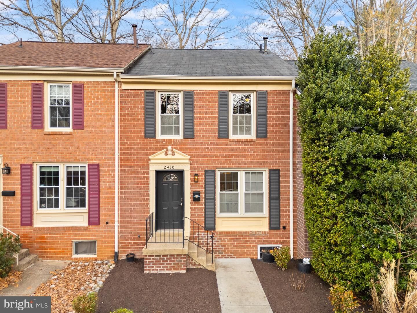 Property Photo:  2410 Alsop Court  VA 20191 