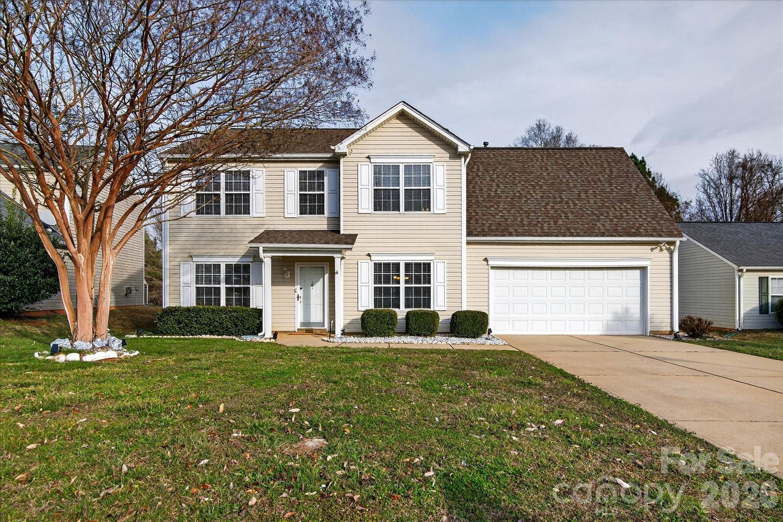 Property Photo: 9830 Avensong Crossing Drive NC 28215
