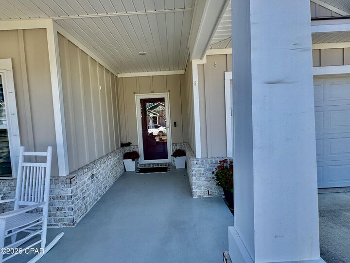 Property Photo:  102 Drews Lane  FL 32405 