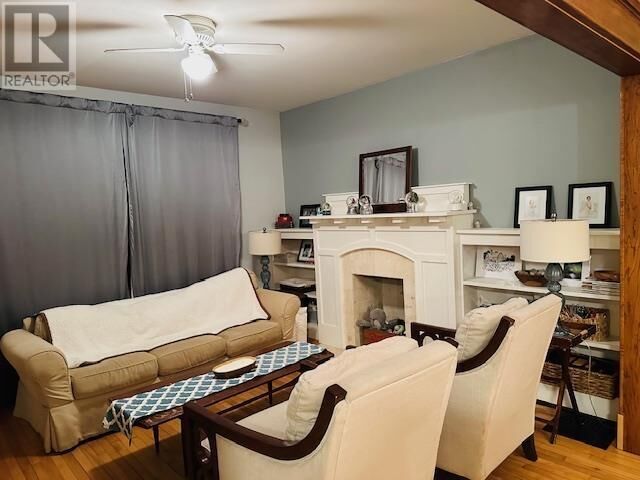 Photo de la propriété: 7 Forest Ave ON P6B 1A3