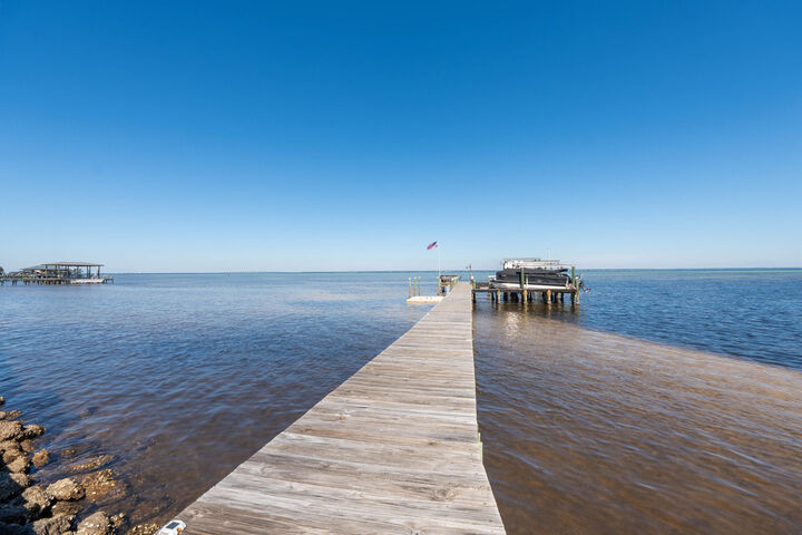 Property Photo:  29 Garden Bay Court  FL 32550 