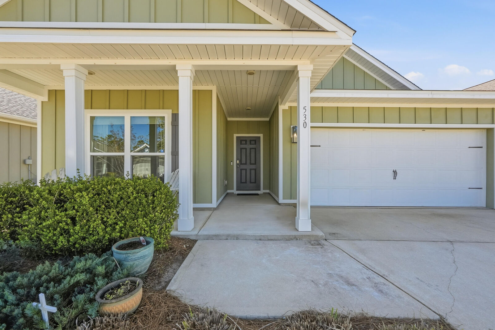 Property Photo: 530 Lightning Bug Lane FL 32439