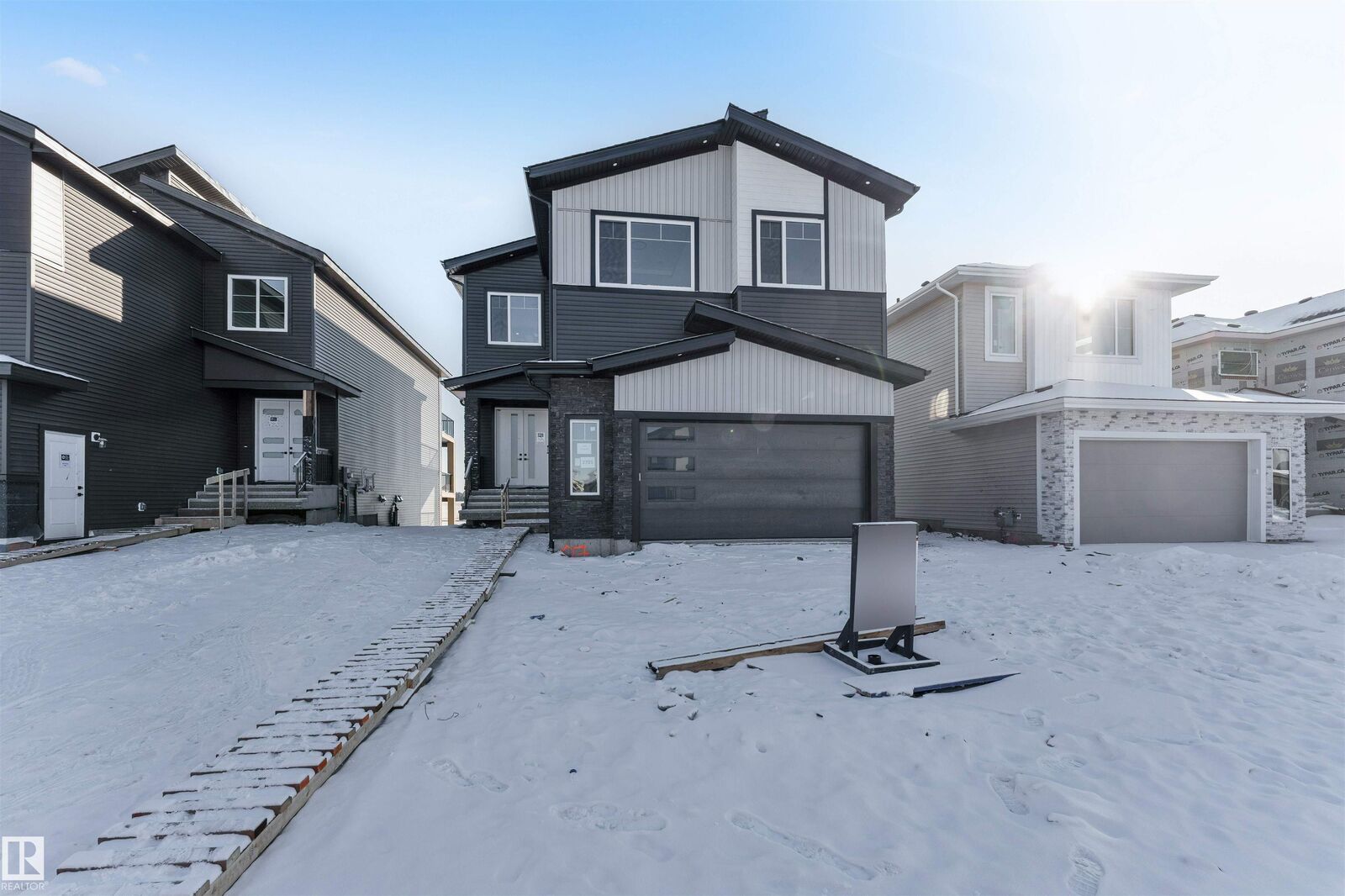 Property Photo:  2705 64 Avenue  AB T4X 2C1 