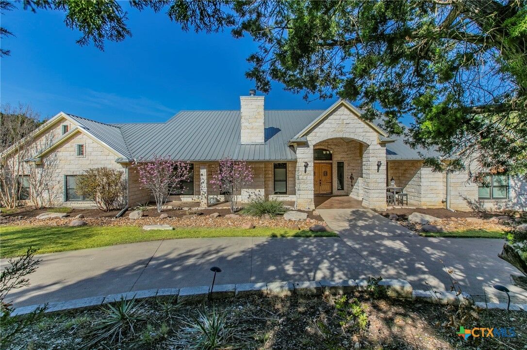 Property Photo:  101 Crescent Mesa  TX 76513 