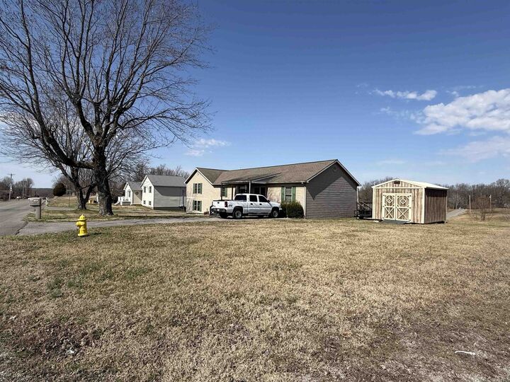 Property Photo:  1302 McLeod Ln  KY 42431 