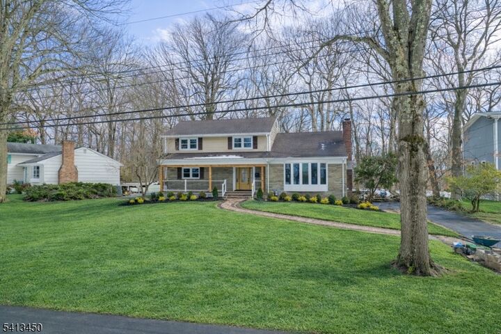 Property Photo:  27 Hunterdon Blvd  NJ 07974 
