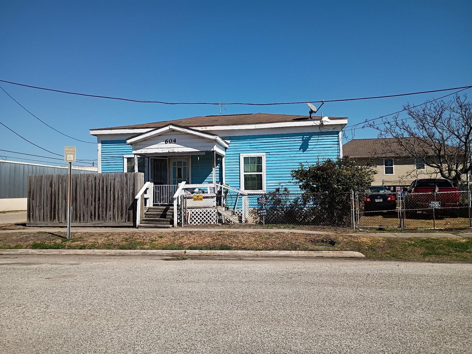 Property Photo: 604 42nd Street TX 77550