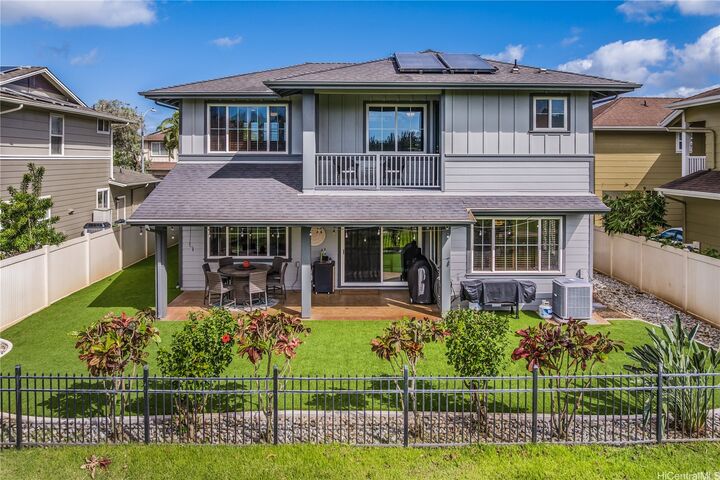 Property Photo: 91-1137 Kuanoo Street HI 96706