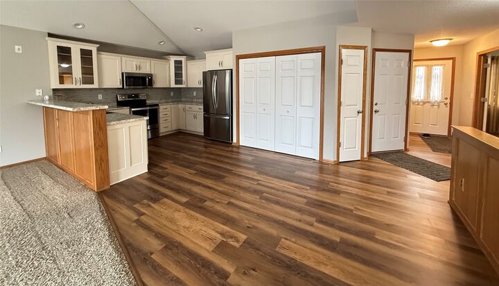 Property Photo:  736 SE Ponds Edge Lane  IA 50021 