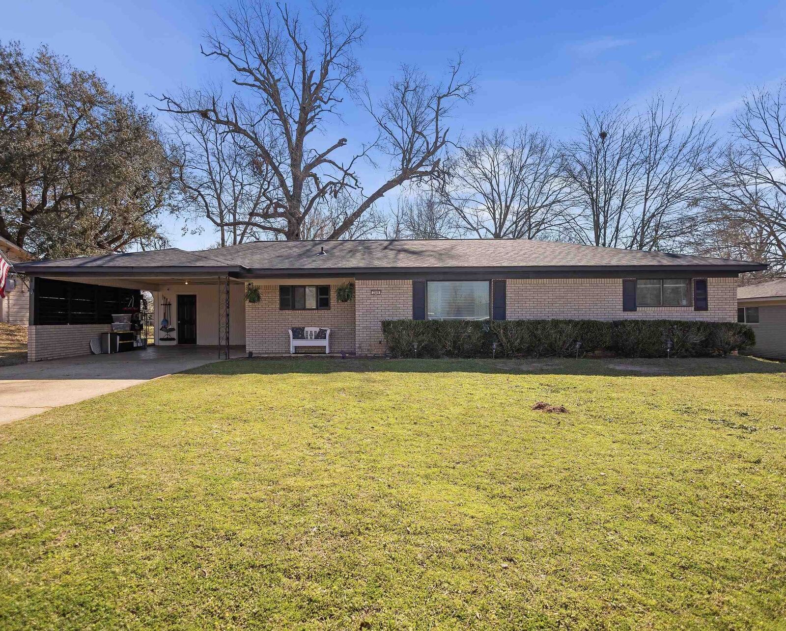 Property Photo:  209 Southview  TX 75654 