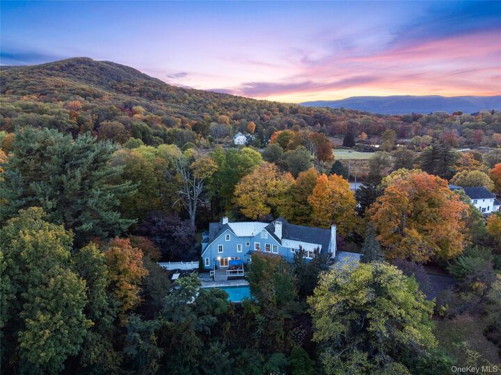 Property Photo:  5 Trinity Place  NY 12518 