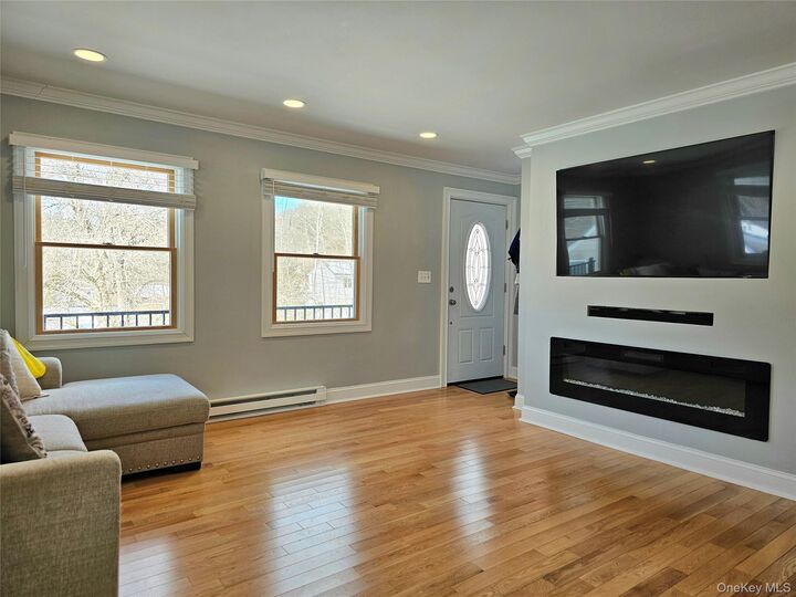 Property Photo:  7 Ferndale Road  NY 10509 