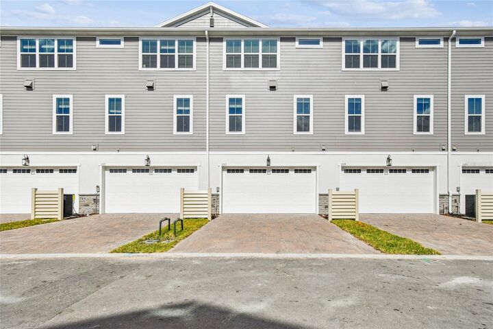 Property Photo:  233 Pasquala Way 15  FL 32765 