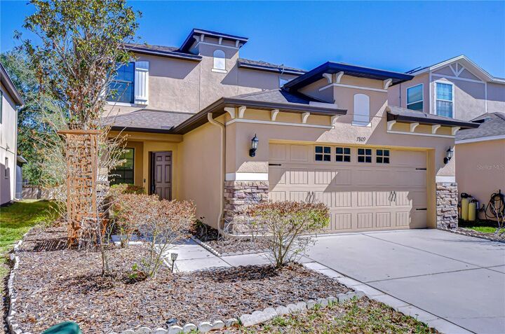 Property Photo:  7809 Tuscany Woods Drive  FL 33647 