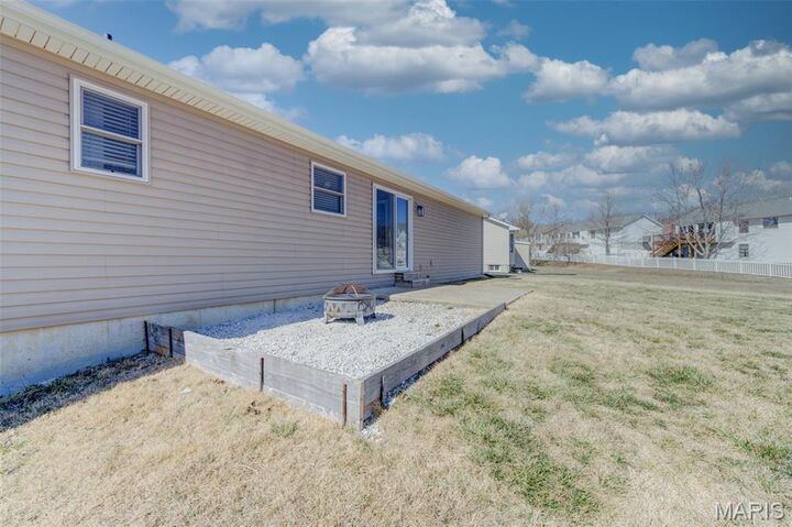 Property Photo: 449 Fawn Run Drive MO 63379
